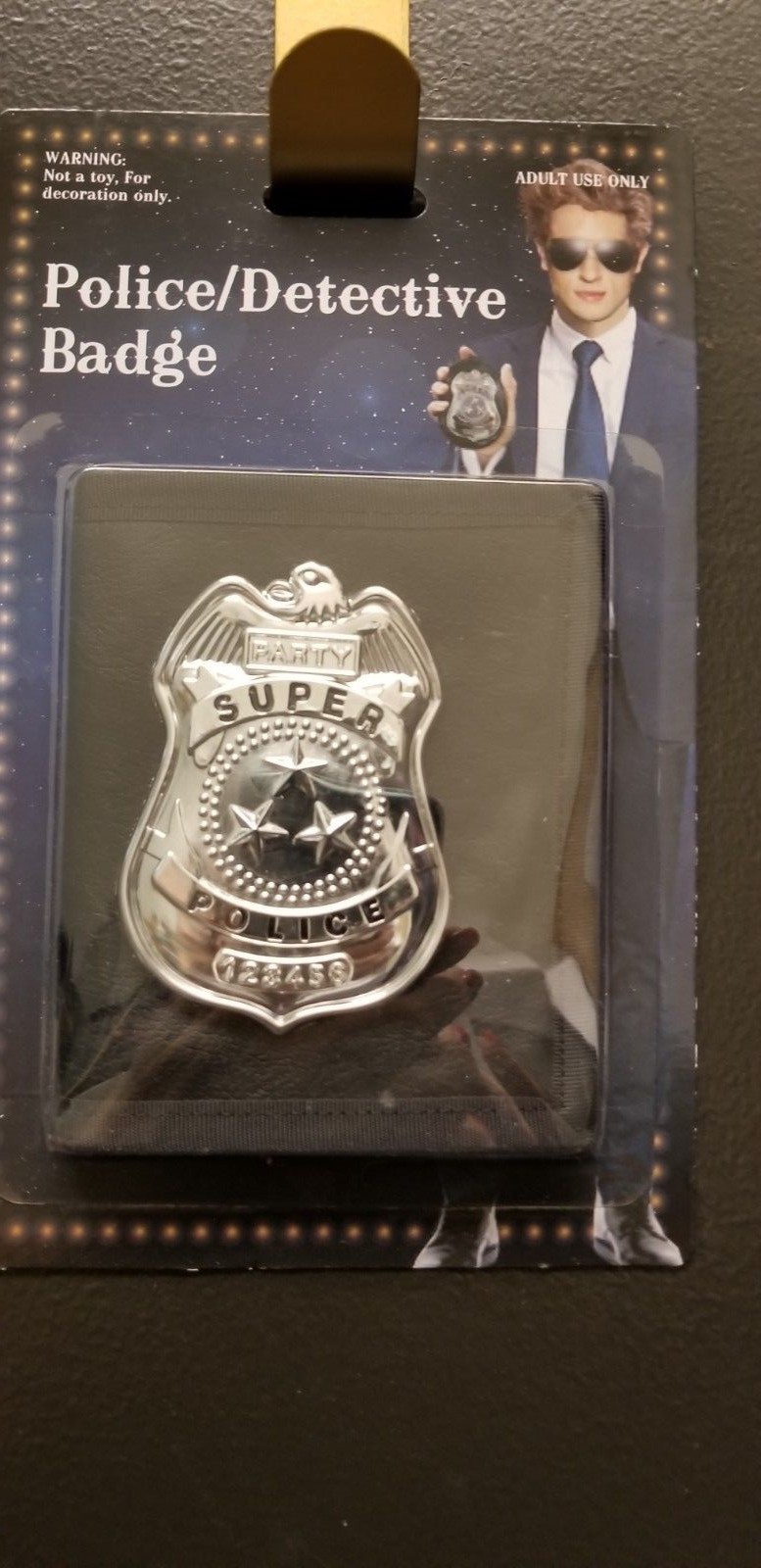 toy detective badge